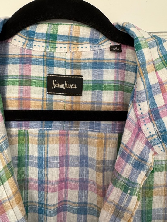 Men’s Neiman Marcus Button Down Tee - Picture 3 of 5